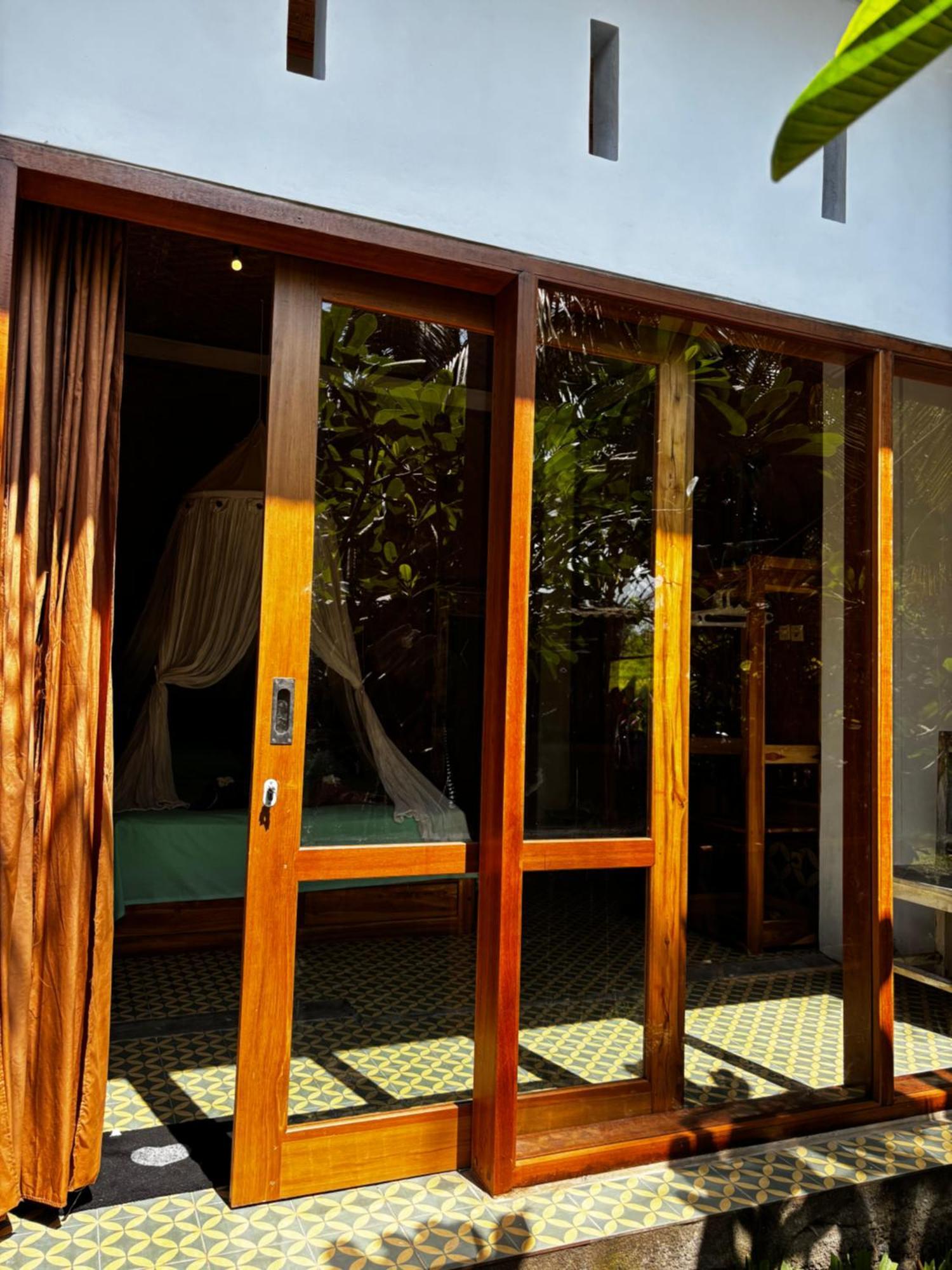 The Nyamo Surf & Stay Pulukan Exterior foto