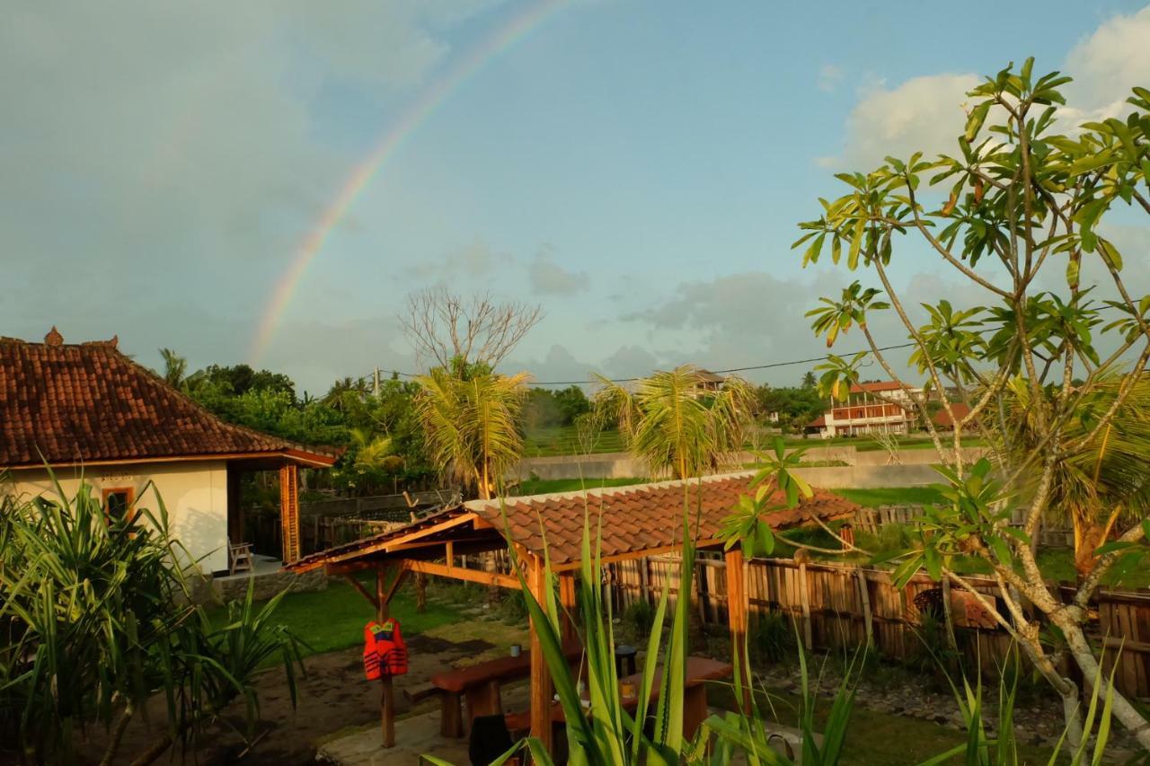 The Nyamo Surf & Stay Pulukan Exterior foto