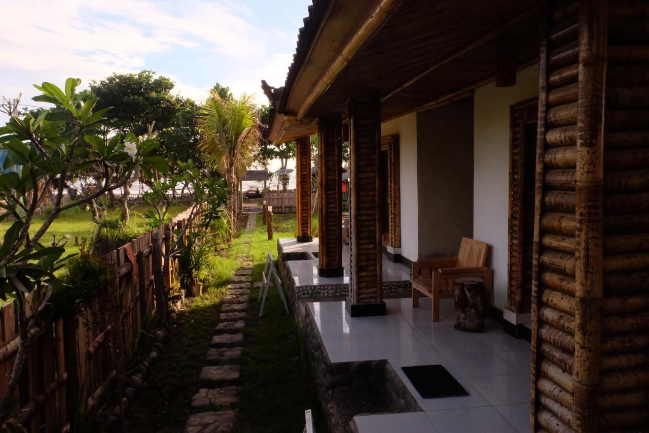 The Nyamo Surf & Stay Pulukan Exterior foto